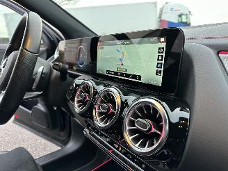 Mercedes EQA 250 AMG 190pk aut + f1 Business Solution 67kWh - navi - widescreen - sfeerverl - camera - elektr klep picture 110