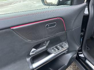 Mercedes EQA 250 AMG 190pk aut + f1 Business Solution 67kWh - navi - widescreen - sfeerverl - camera - elektr klep picture 94