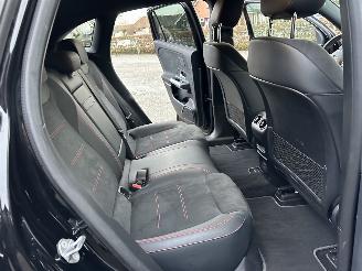 Mercedes EQA 250 AMG 190pk aut + f1 Business Solution 67kWh - navi - widescreen - sfeerverl - camera - elektr klep picture 102