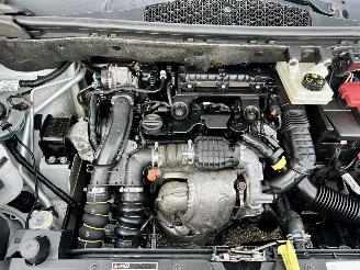 Citroën Berlingo Gereserveerd 1.6 BlueHDI 99pk aut + f1 100 Club Eco S&S - airco - cruise - standkachel - pdc - trekh - klapdeuren - schuifdeur picture 63