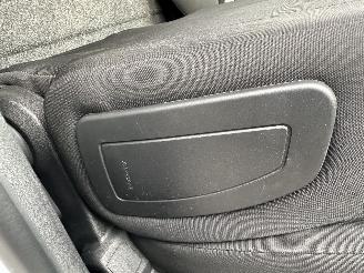 Citroën Berlingo Gereserveerd 1.6 BlueHDI 99pk aut + f1 100 Club Eco S&S - airco - cruise - standkachel - pdc - trekh - klapdeuren - schuifdeur picture 26