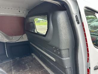 Citroën Berlingo Gereserveerd 1.6 BlueHDI 99pk aut + f1 100 Club Eco S&S - airco - cruise - standkachel - pdc - trekh - klapdeuren - schuifdeur picture 28