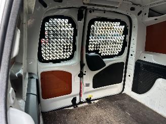 Citroën Berlingo Gereserveerd 1.6 BlueHDI 99pk aut + f1 100 Club Eco S&S - airco - cruise - standkachel - pdc - trekh - klapdeuren - schuifdeur picture 12