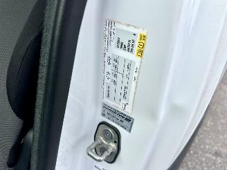 Citroën Berlingo Gereserveerd 1.6 BlueHDI 99pk aut + f1 100 Club Eco S&S - airco - cruise - standkachel - pdc - trekh - klapdeuren - schuifdeur picture 69