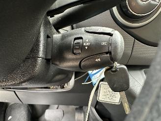 Citroën Berlingo Gereserveerd 1.6 BlueHDI 99pk aut + f1 100 Club Eco S&S - airco - cruise - standkachel - pdc - trekh - klapdeuren - schuifdeur picture 42