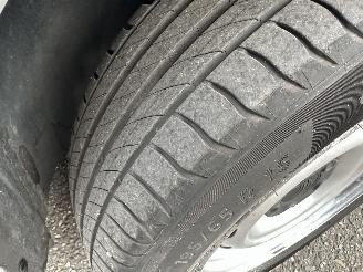 Citroën Berlingo Gereserveerd 1.6 BlueHDI 99pk aut + f1 100 Club Eco S&S - airco - cruise - standkachel - pdc - trekh - klapdeuren - schuifdeur picture 81