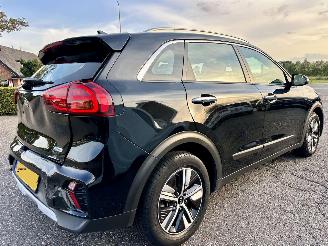 Kia Niro 1.6 GDi Hybrid 119pk aut + f1 DynamicLine - 63dkm nap - navi - cruise - front + line assist - half leer picture 3
