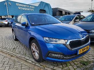 Auto incidentate Skoda Octavia Skoda Octavia Combi 1.5 E hybride -TSI Business Edition Plus 2024/3