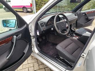 Mercedes C-klasse C180 ELEGANCE 2E eigenaar YONGTIMER picture 26