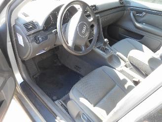 Audi A4 Avant 2.0 Benzine picture 6