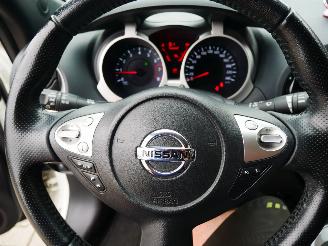 Nissan Juke TEKNA 4X4 LEER AWD picture 12