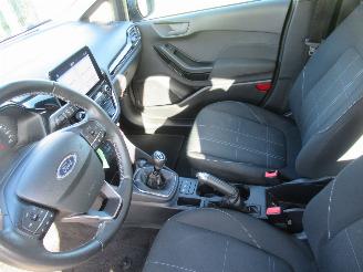 Ford Fiesta 1.0 Ecoboost Start&Stop  Airco CruiseControl Parktronic  Stoel/Stuur Verwarming picture 16