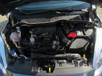 Ford Fiesta 1.0 Ecoboost Start&Stop  Airco CruiseControl Parktronic  Stoel/Stuur Verwarming picture 12