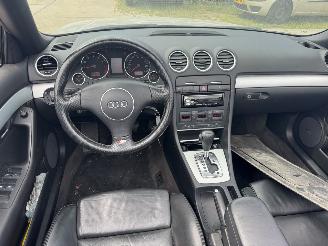 Audi A4 3.0 V6 Cabriolet picture 5