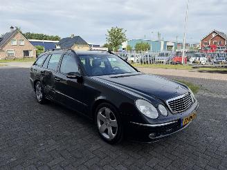 Mercedes E-klasse E350 Avantgarde picture 4