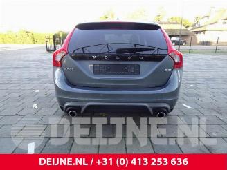 Volvo V-60 V60 I (FW/GW), Combi, 2010 / 2018 2.0 D2 16V picture 4