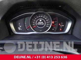 Volvo V-60 V60 I (FW/GW), Combi, 2010 / 2018 1.6 DRIVe picture 32