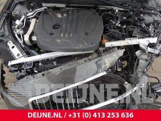 Volvo V-60 V60 II (ZW), Combi, 2018 2.0 B3 16V Mild Hybrid Geartronic picture 9