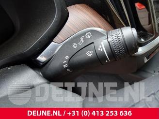 Volvo V-60 V60 II (ZW), Combi, 2018 2.0 B3 16V Mild Hybrid Geartronic picture 22