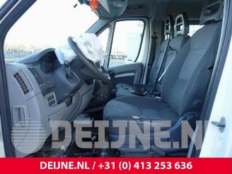 Peugeot Boxer Boxer (U9), Van, 2006 2.2 HDi 100 Euro 4 picture 16