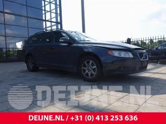 Auto da rottamare Volvo V-70 V70 (BW), Combi, 2007 / 2016 2.0 D 16V 2010/1