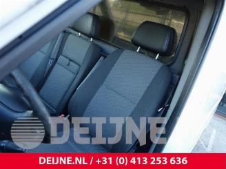 Volkswagen Crafter Crafter, Van, 2011 / 2016 2.0 TDI 16V picture 31