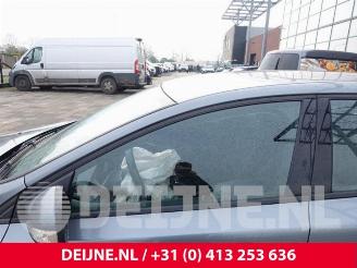 Volvo V-40 V40 (MV), Hatchback 5-drs, 2012 / 2019 1.6 D2 picture 16