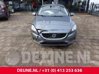 Volvo V-40 V40 (MV), Hatchback 5-drs, 2012 / 2019 1.6 D2 picture 2