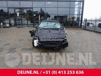 Volvo V-40 V40 (MV), Hatchback 5-drs, 2012 / 2019 2.0 D2 16V picture 2