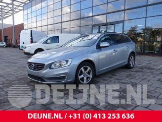 Volvo V-60 V60 I (FW/GW), Combi, 2010 / 2018 2.0 D3 20V picture 3