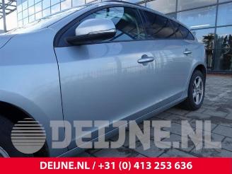 Volvo V-60 V60 I (FW/GW), Combi, 2010 / 2018 2.0 D3 20V picture 12