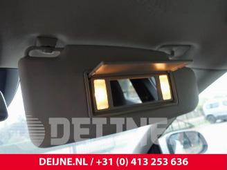 Volvo V-40 V40 (MV), Hatchback 5-drs, 2012 / 2019 2.0 D4 16V picture 24