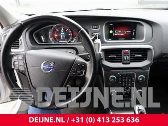 Volvo V-40 V40 (MV), Hatchback 5-drs, 2012 / 2019 2.0 D4 16V picture 29