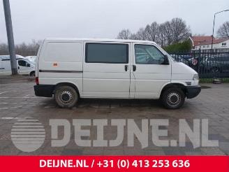 Volkswagen Transporter Transporter/Caravelle T4, Bus, 1990 / 2003 1.9 TDI picture 8