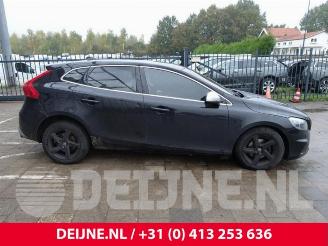 Volvo V-40 V40 (MV), Hatchback 5-drs, 2012 / 2019 2.0 D2 16V picture 8