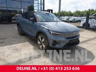 Autoverwertung Volvo C-40 C40 Recharge (XK), SUV, 2021 Recharge Twin 78 kWh 2021/12