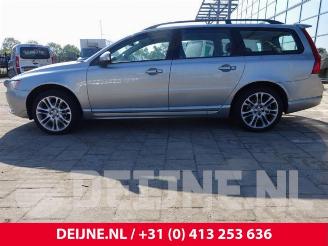 Volvo V-70 V70 (BW), Combi, 2007 / 2016 2.0 16V picture 4