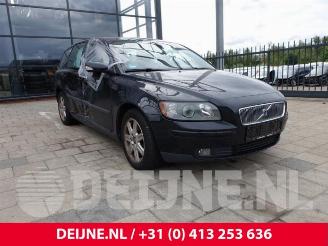 Vrakbiler auto Volvo V-50 V50 (MW), Combi, 2003 / 2012 2.4 20V 2006/1