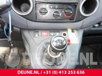 Peugeot Partner Partner (GC/GF/GG/GJ/GK), Van, 2008 / 2018 1.6 HDI 90 picture 28
