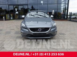 Volvo V-40 V40 (MV), Hatchback 5-drs, 2012 / 2019 2.0 D2 16V picture 2