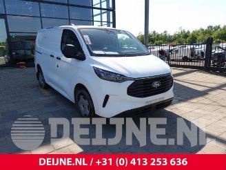Salvage car Ford Transit Transit Custom, Van, 2023 2.0 EcoBlue 136 2023/8