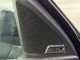 Skoda Octavia 1.6 TDI Xenon Clima AUTOMAAT picture 12