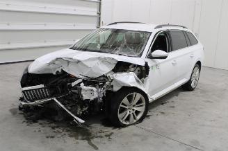 Skoda Superb  picture 1