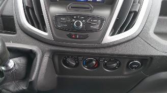 Ford Transit  picture 19