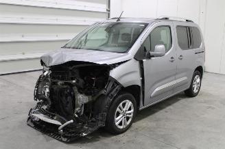 uszkodzony samochody osobowe Toyota ProAce CITY 2021/11