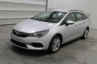 Schadeauto Opel Astra  2020/3