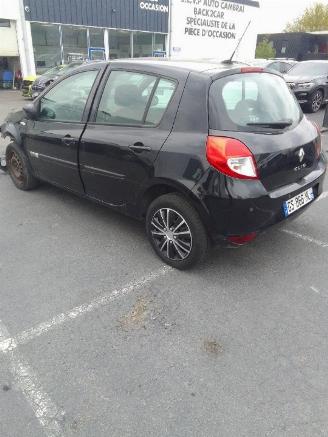 Renault Clio  picture 3