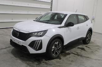 skadebil auto Peugeot 2008  2025/9