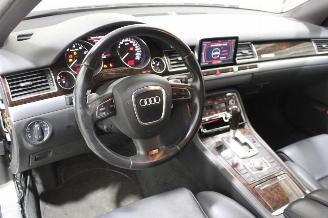 Audi S8  picture 10