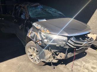 Vrakbiler auto Toyota Hilux DIESEL - 110KW - 2400CC 2015/1